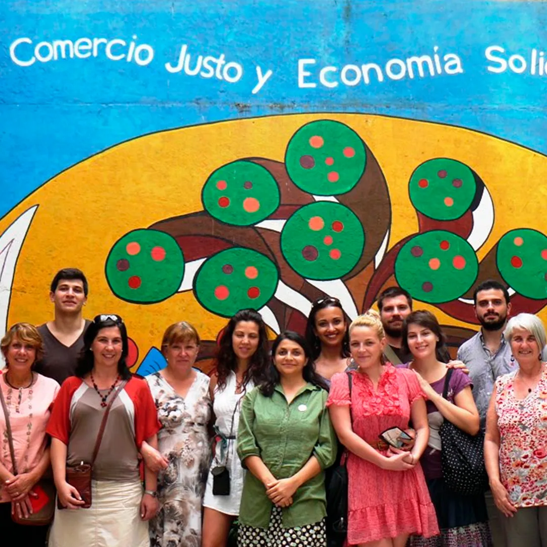 Voluntarios rumanos visitan entidades sociales