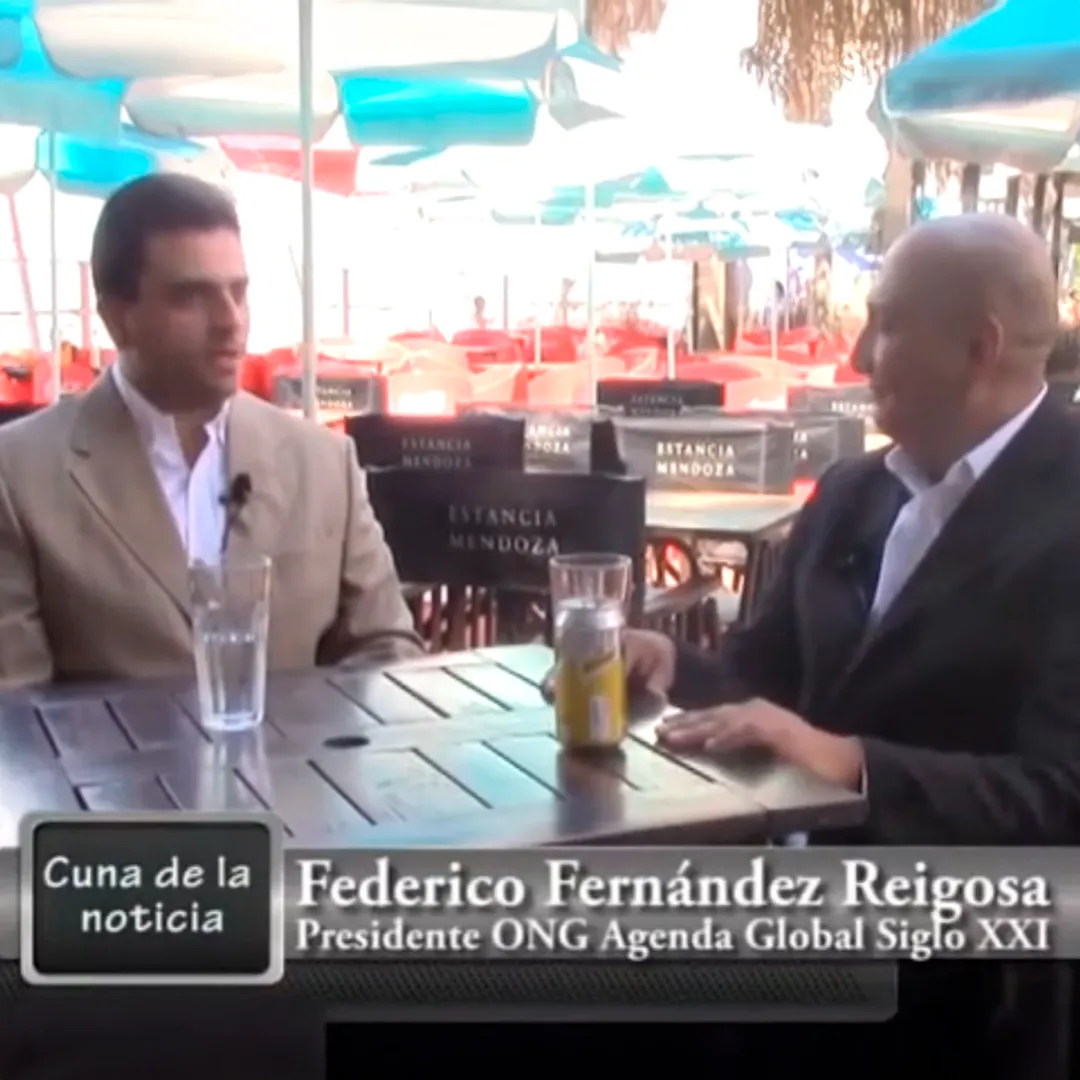 Entrevista televisiva en Cuna de la Noticia TV
